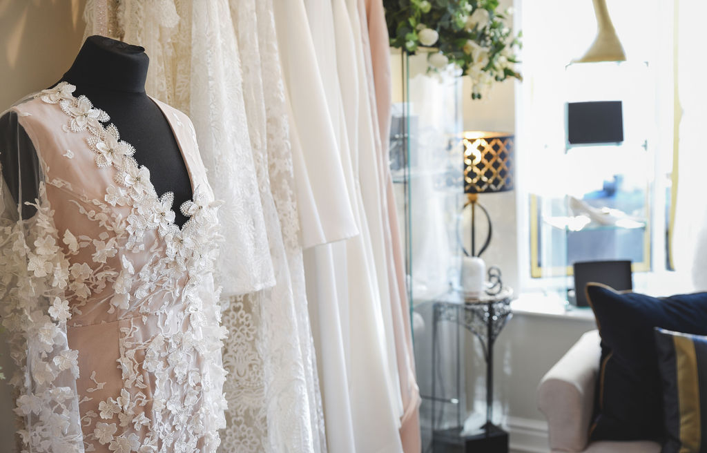 10 Questions To Ask Your Bridal Boutique When Wedding Dress Shopping