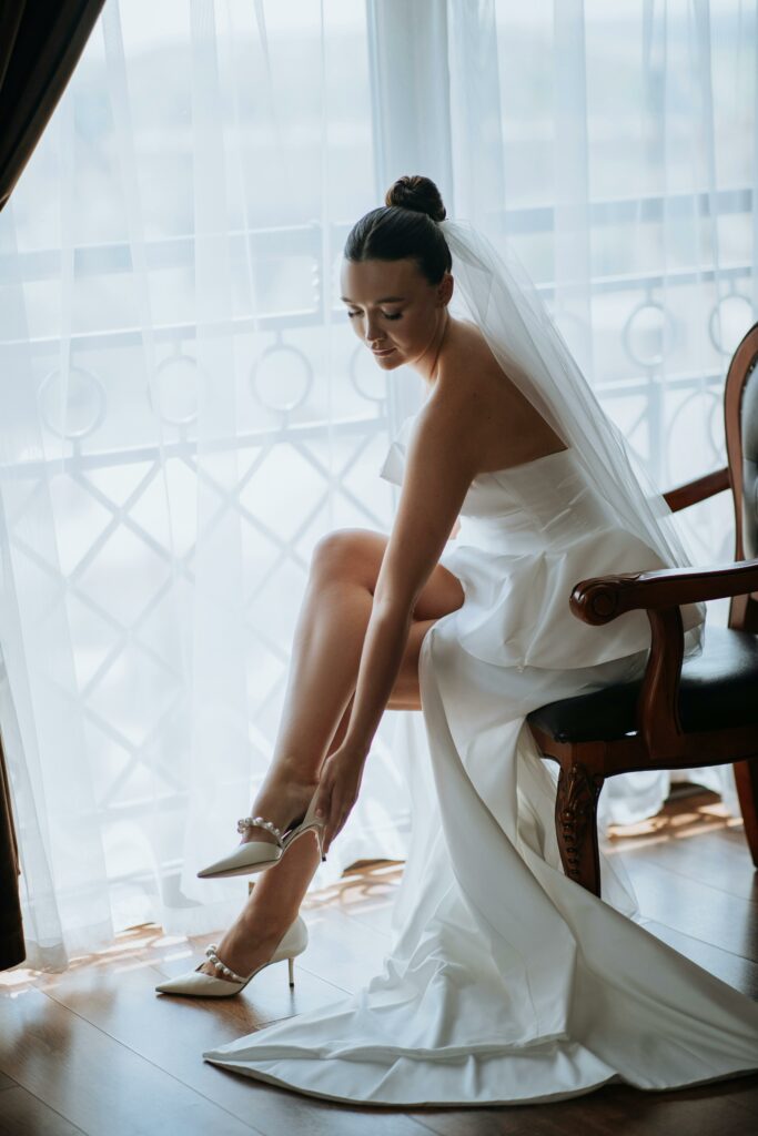 Choosing Your Wedding Dress - Why Your Bridal Moment Might Not Happen Straight Away