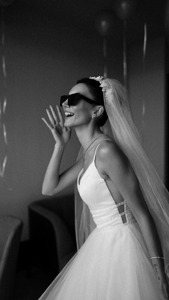 How to Handle Opinions When Choosing Your Wedding Dress